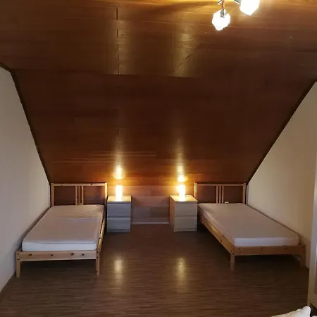Lejlighed Gemutliches Dachgeschoss *